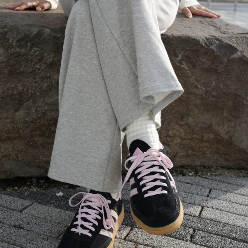 フレアスウェットパンツ